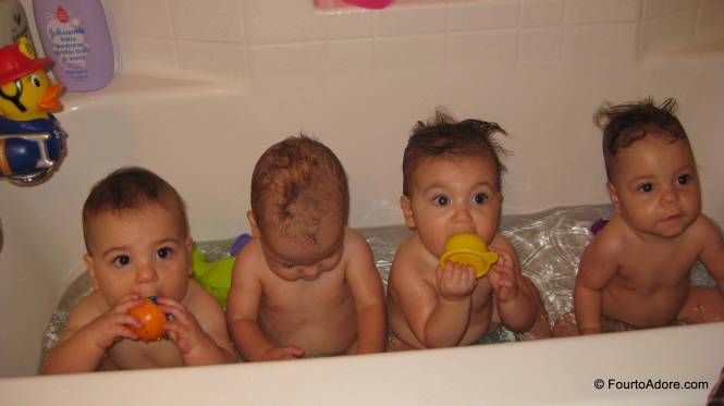 Here are the four little quadlings all lined up: Harper, Mason, Rylin, & Sydney.