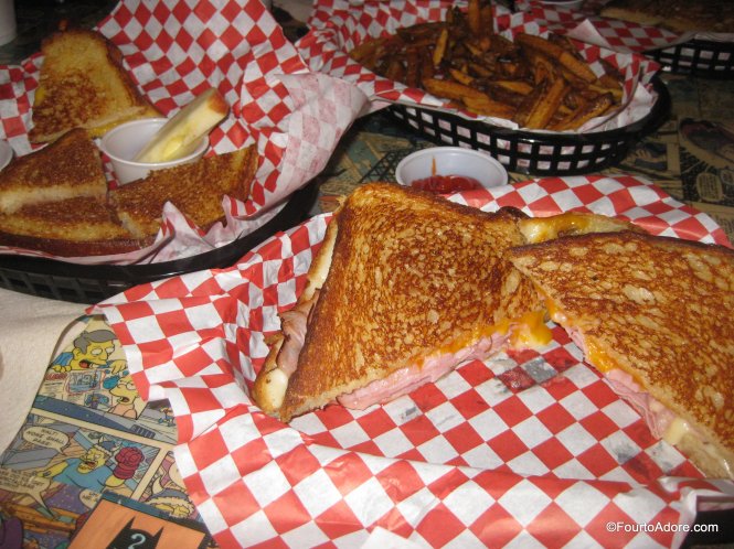 Lee's Grilled Cheese