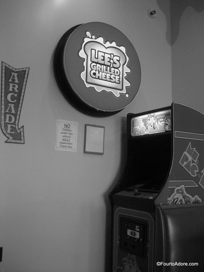Lee's Grilled Cheese Arcade 